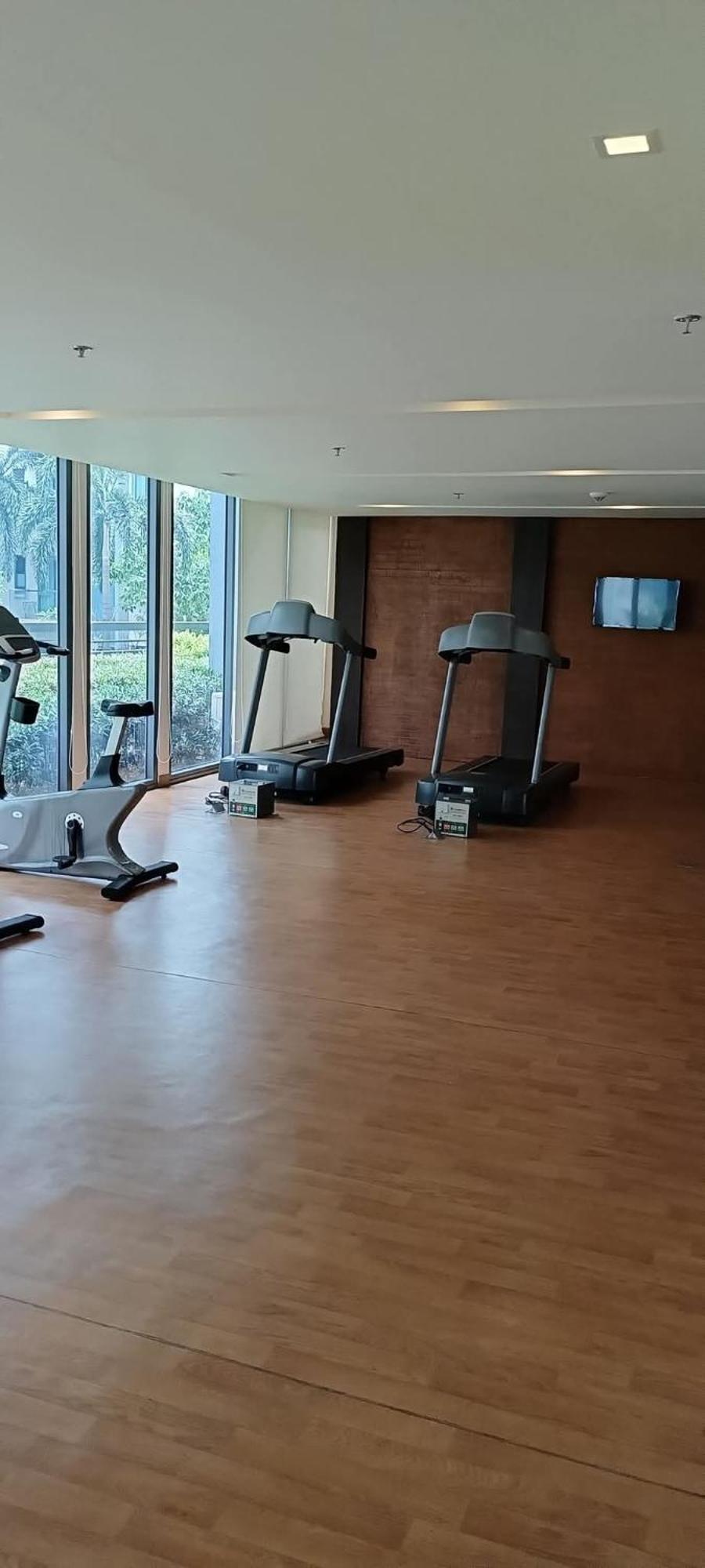 Comfy Condotel Across Naia Terminal 3 Apartment Manila