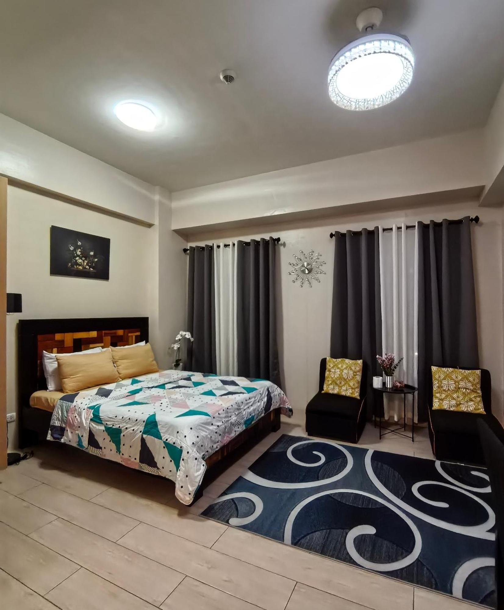 Comfy Condotel Across Naia Terminal 3 *